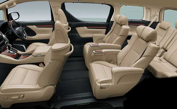 Interior Toyota Alphard 2.5 Indonesia